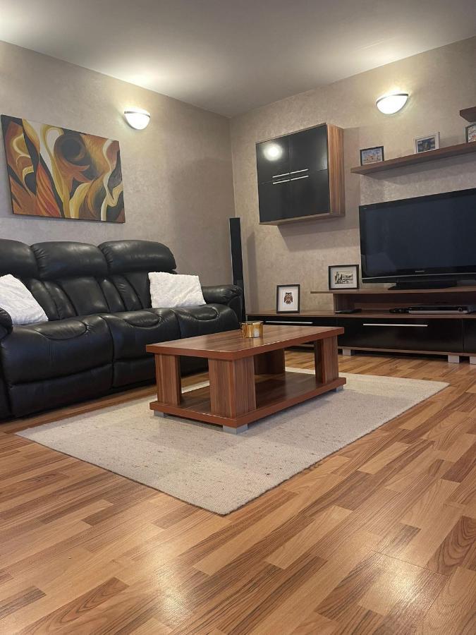 Angels Apartment 오라데아 외부 사진